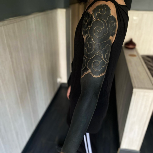 tipos de tatuajes - blackwork - estudio de tattoo vigo